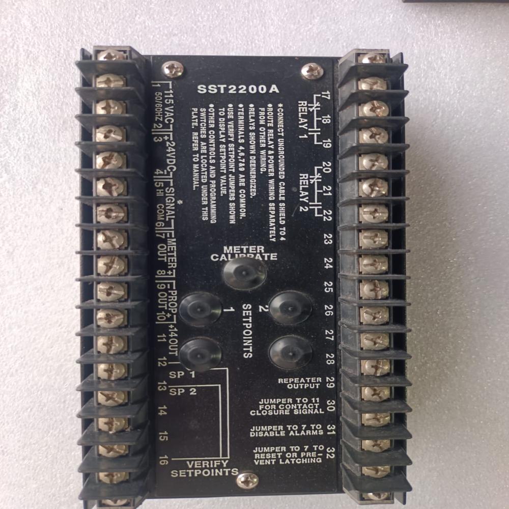 Used Dynalco Controls Sst-2000a Sst2200a-1 Speed Trans Switch