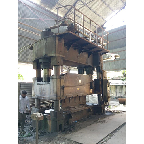 Pillar Type Hydraulic Presses - Material: Mild Steel