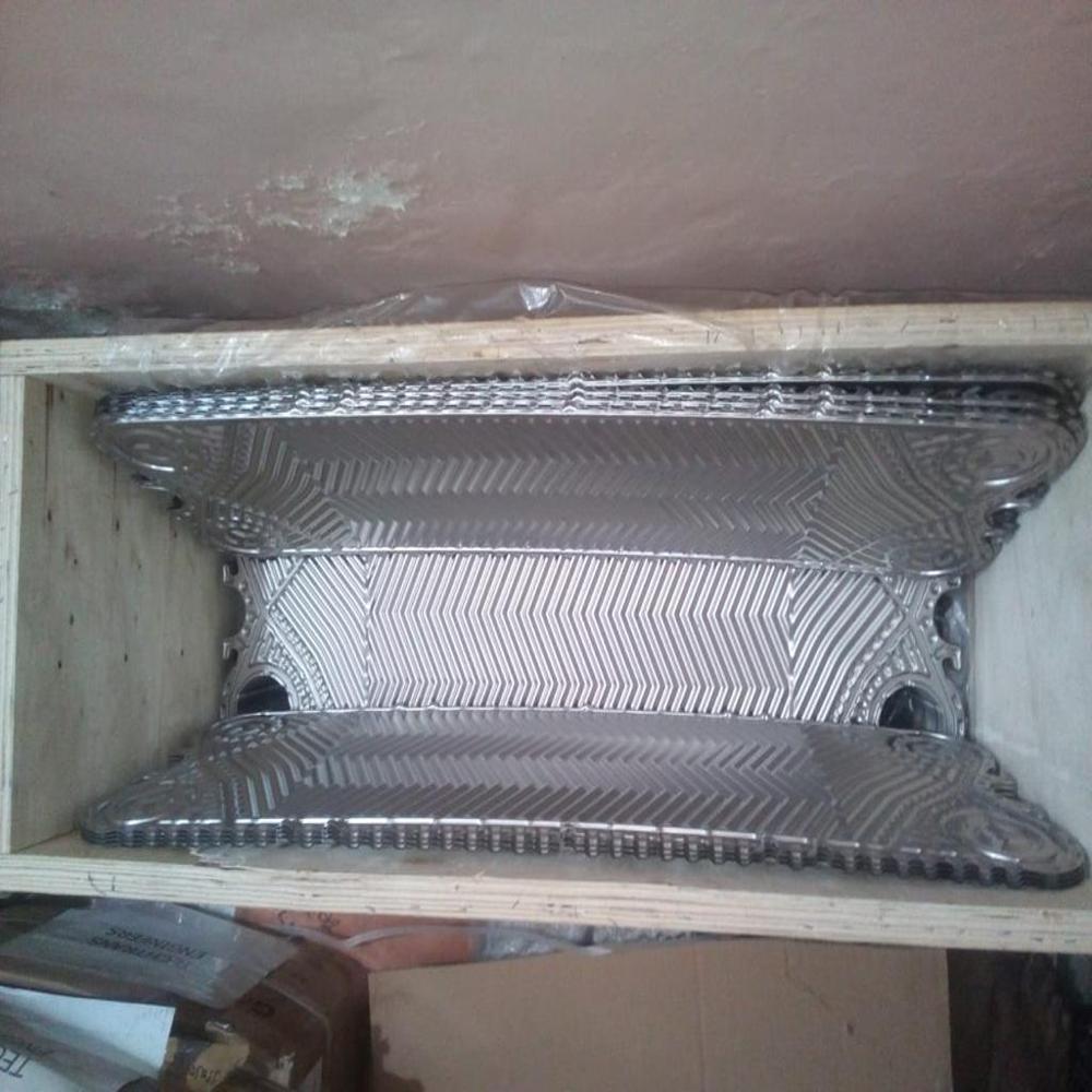 Plate Heat Exchanger Spares - Color: Silver