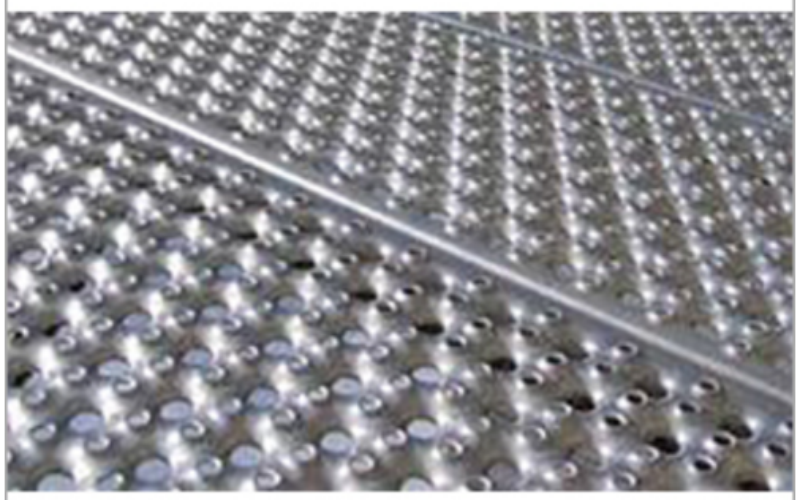 Hot Dipped Galvanized Steel Gi Walkway Grating - Grating ...GI grating is a durable, corrosion-resistant steel flooring or platform made from galvanized iron (mild carbon steel coated with zinc). It is commonly used in industrial applications.