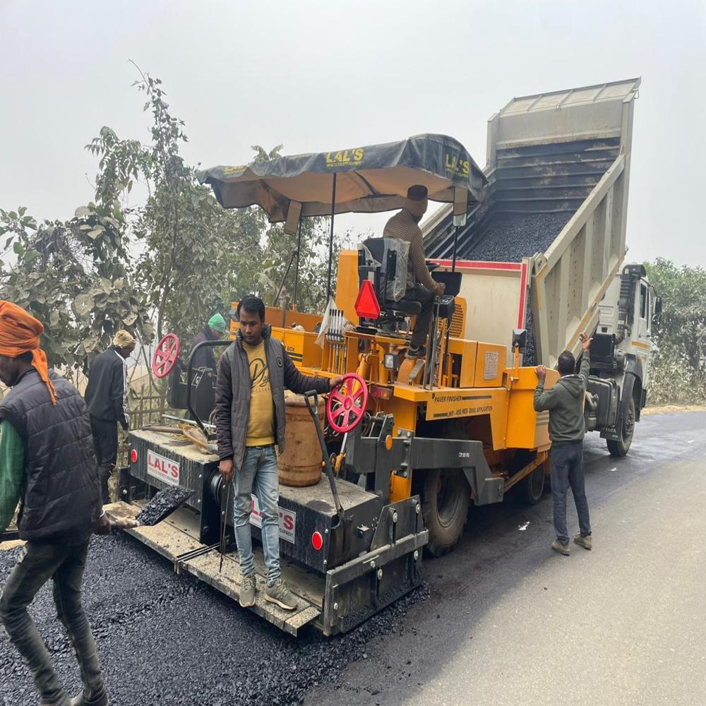 Asphalt Paver Finisher (Mechanical and Sensor)