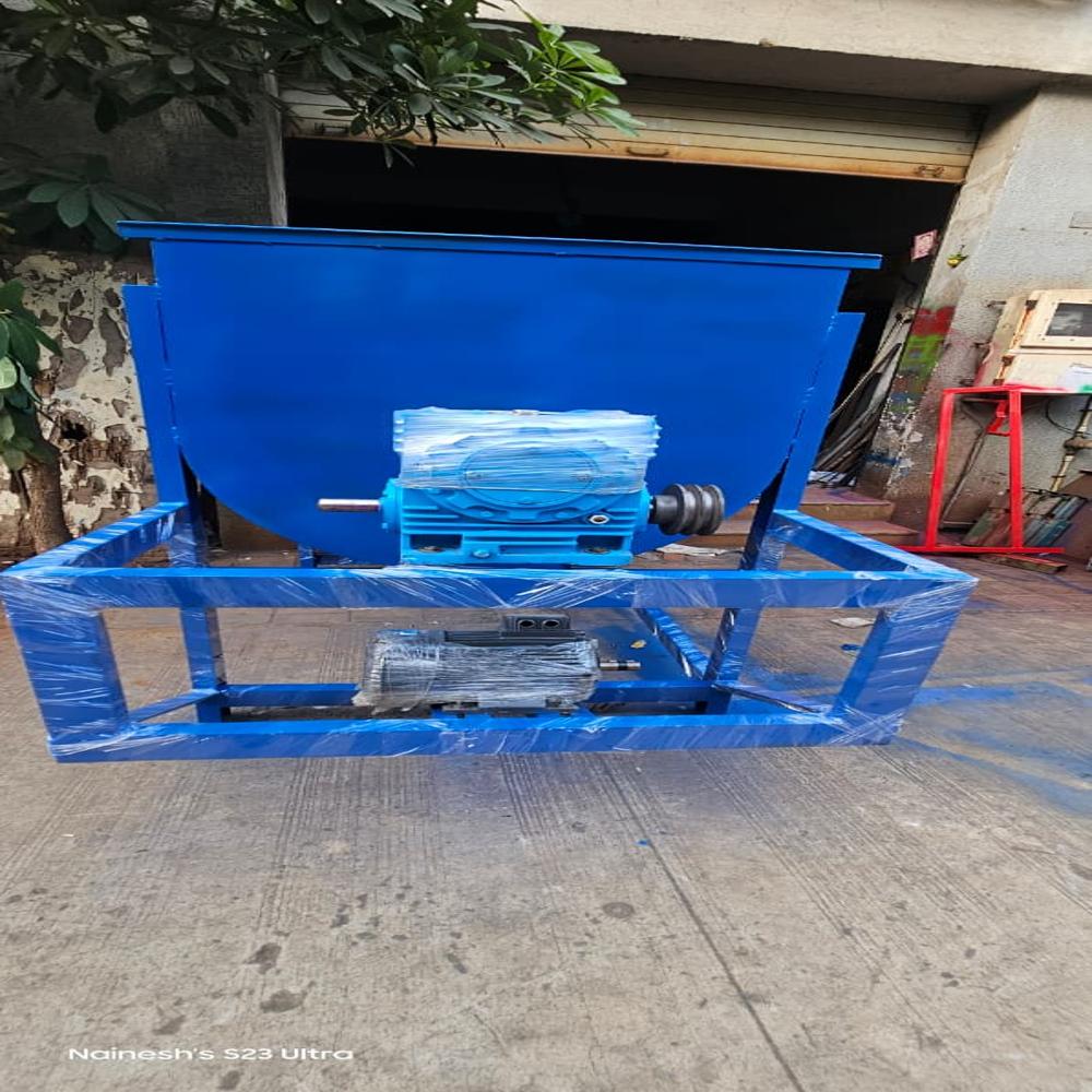 250 KG RIBBON BLENDER MIXER MACHINE