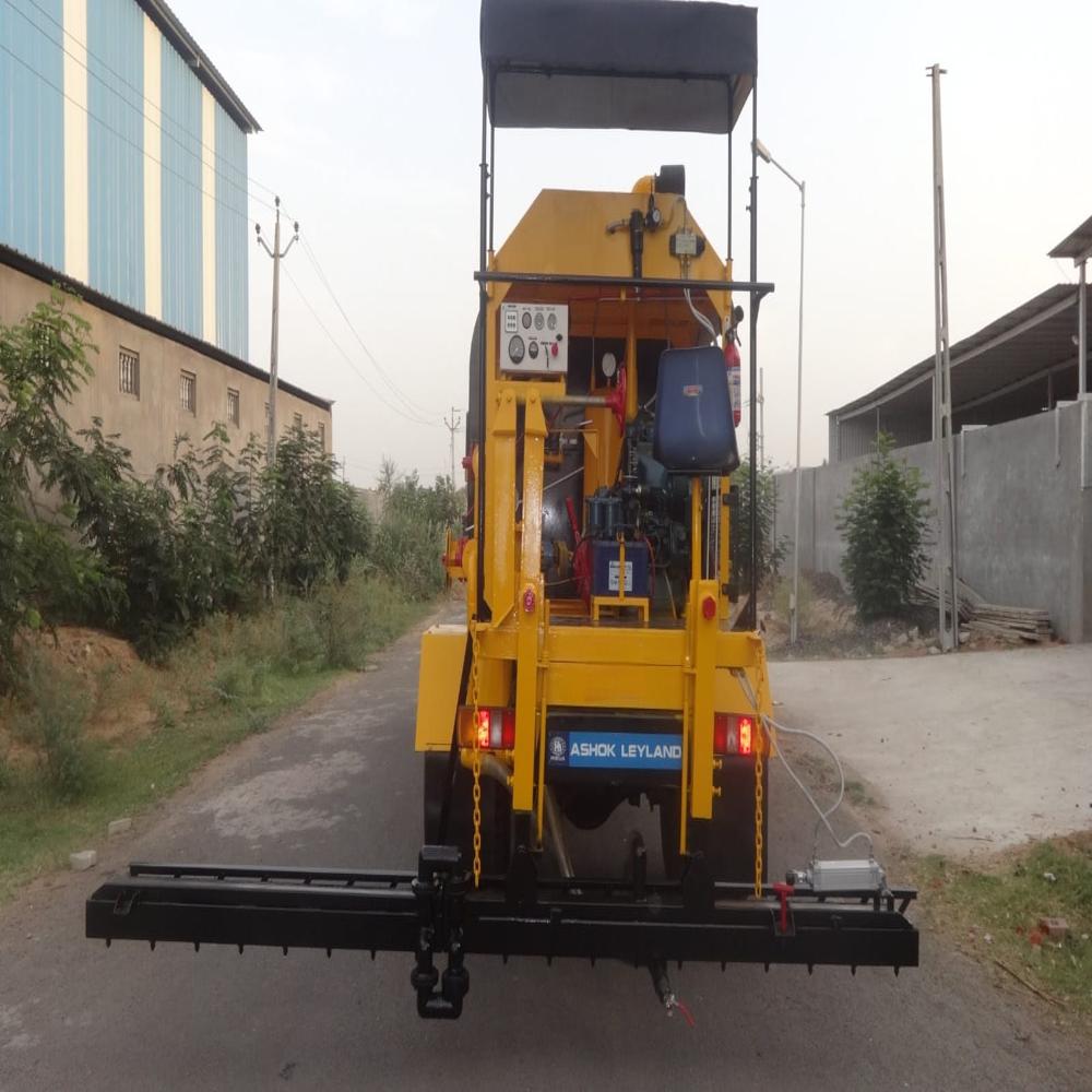 Truck Mounted Bitumen Sprayer