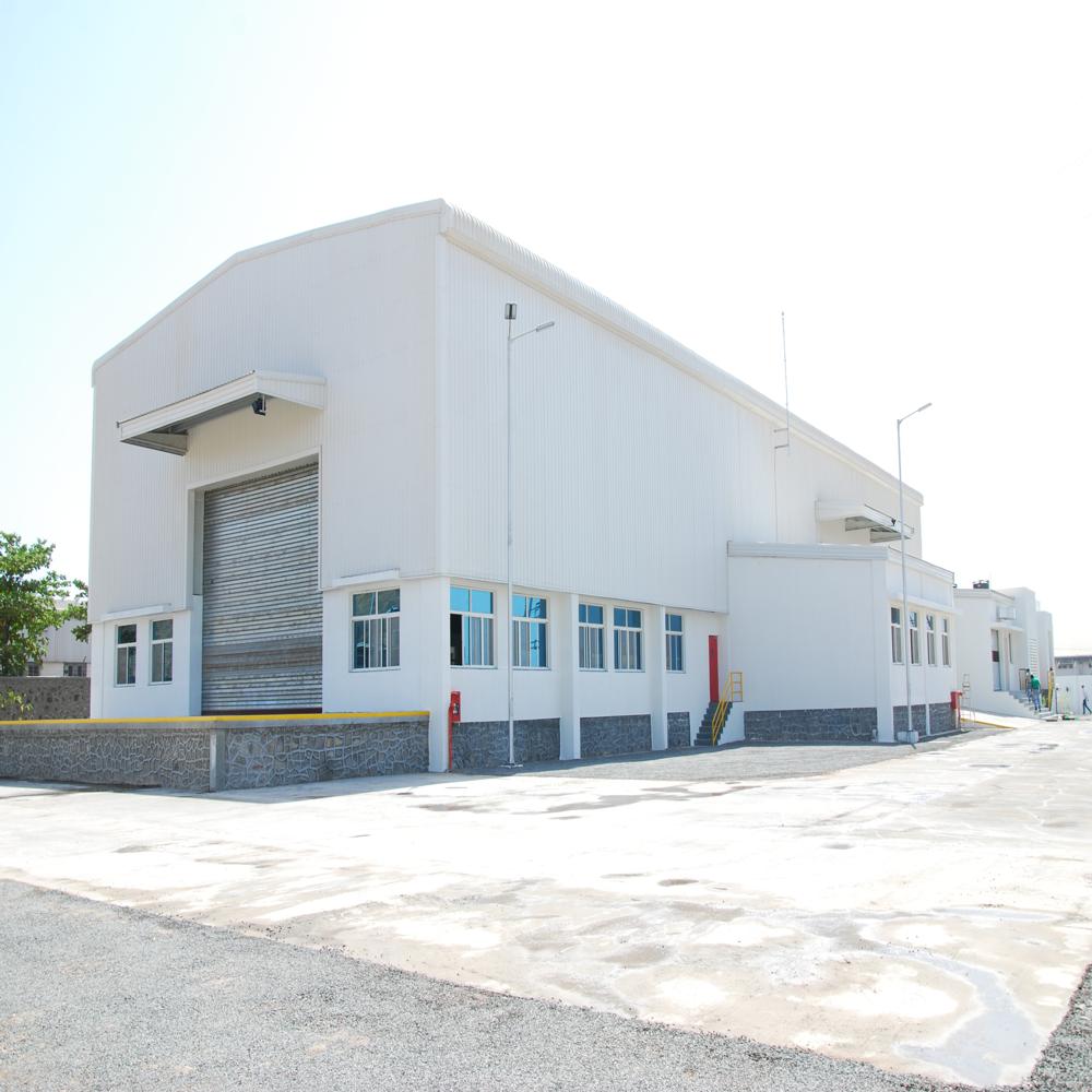 Automatic Galvanized Insulated Rolling Shutter - Color: Silver