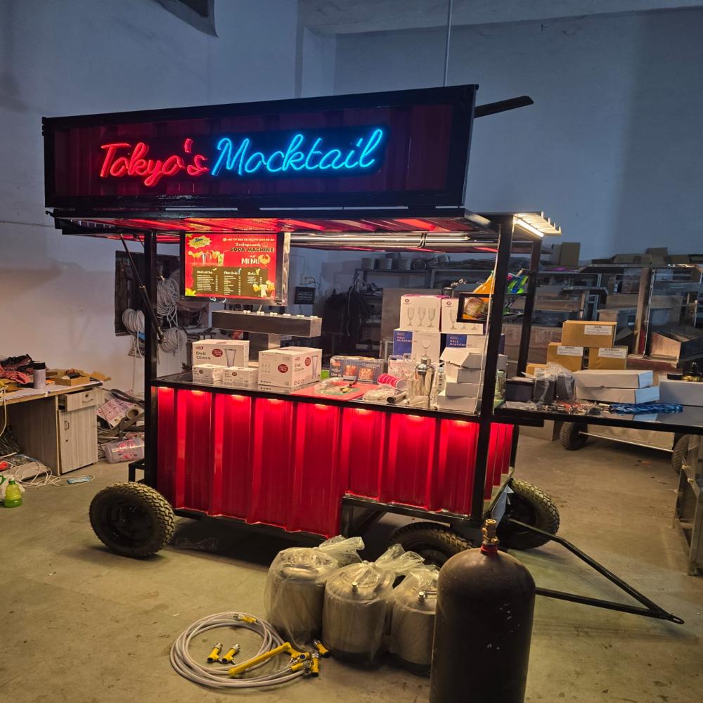 Non Electric Soda Cart - Automatic Grade: Manual