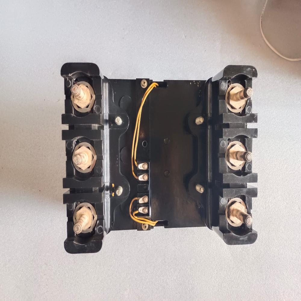 Used Tersaki Type T0-400b 400a Mccb Circuit Breaker To-400b 400amp With Base & Uv