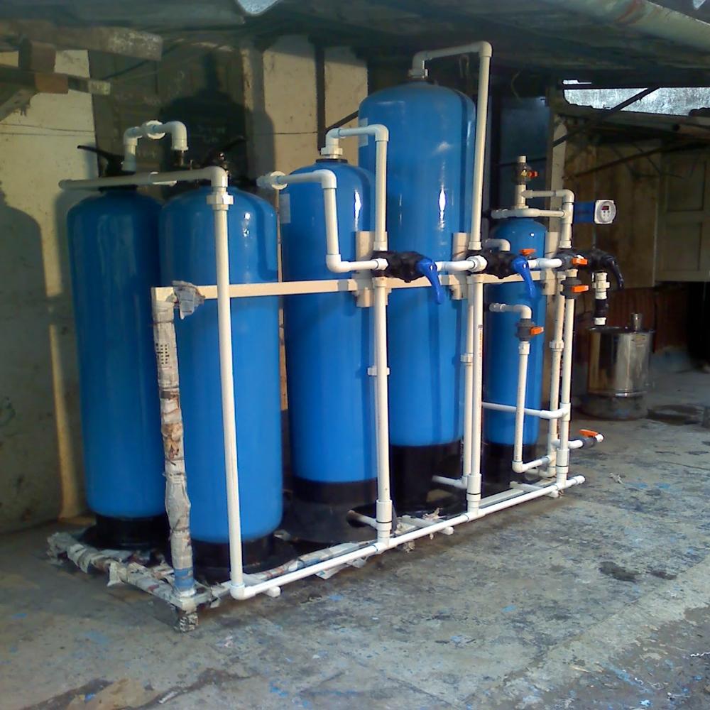 Dm Plant - 2000 Lph Capacity, Electric Drive, High Purity Water Treatment With Multi-stage Filtration, Low Noise, Frp And Stainless Steel Design