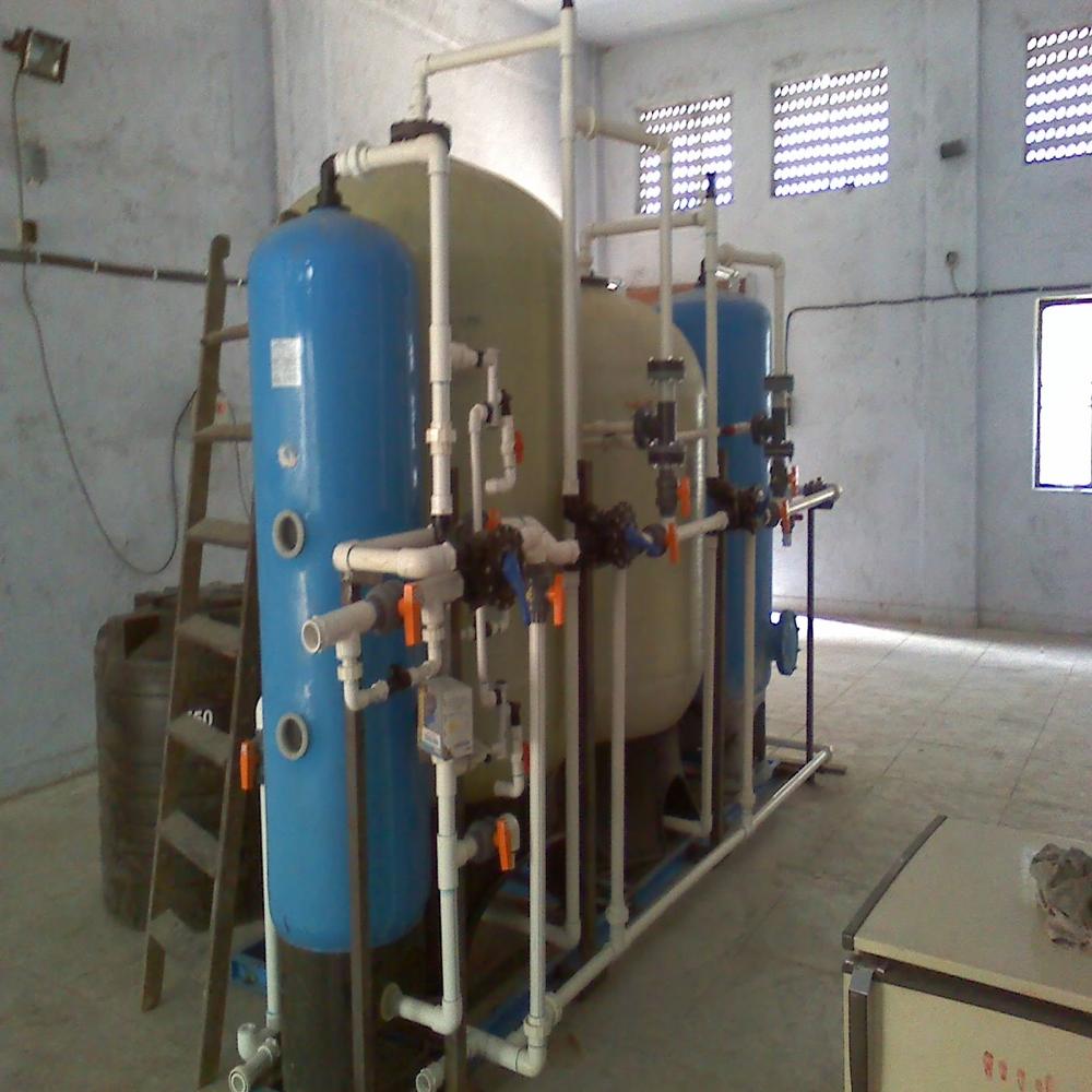 Dm Plant - 2000 Lph Capacity, Electric Drive, High Purity Water Treatment With Multi-stage Filtration, Low Noise, Frp And Stainless Steel Design