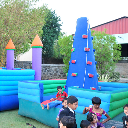 जन्मदिन कार्यक्रम आयोजक