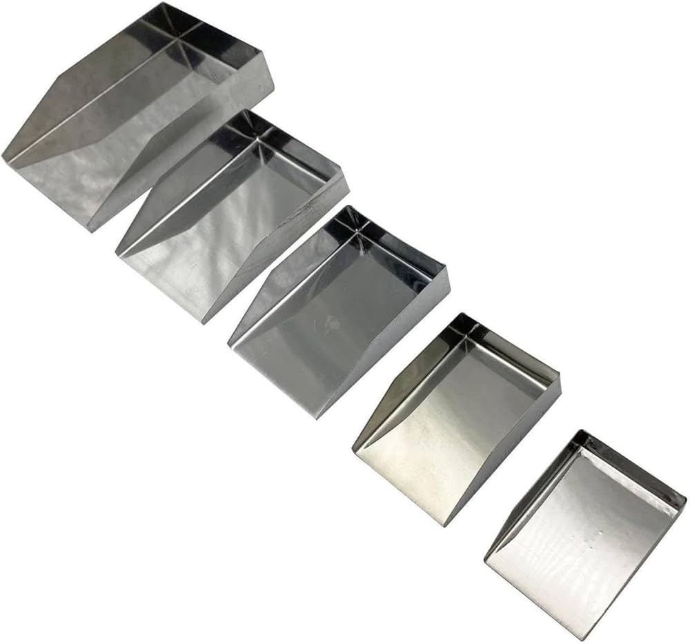 Plastic Diamond Scoop