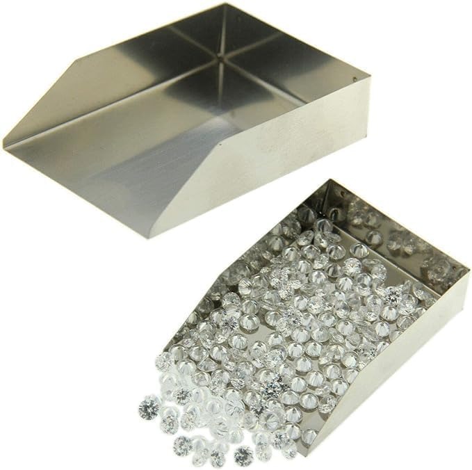 Plastic Diamond Scoop - Eco-friendly Plastic Material | Simple Control, Durable Design, 1-year Warranty
