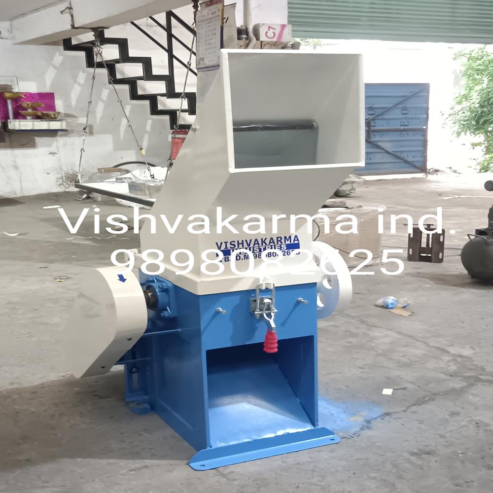 Cocopeat Making Machine - Color: Blue And White