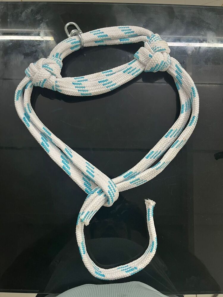 COW ROPE HELTER
