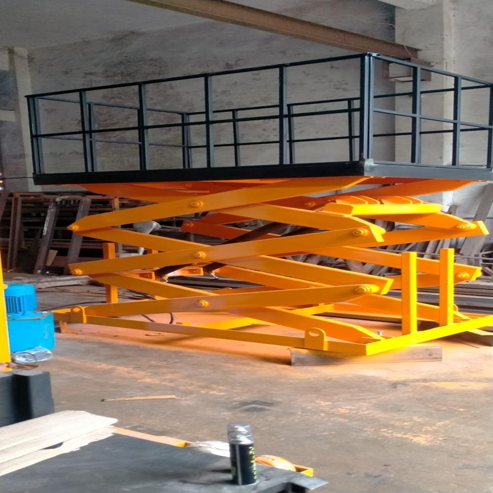 Hydraulic Scissor Lift