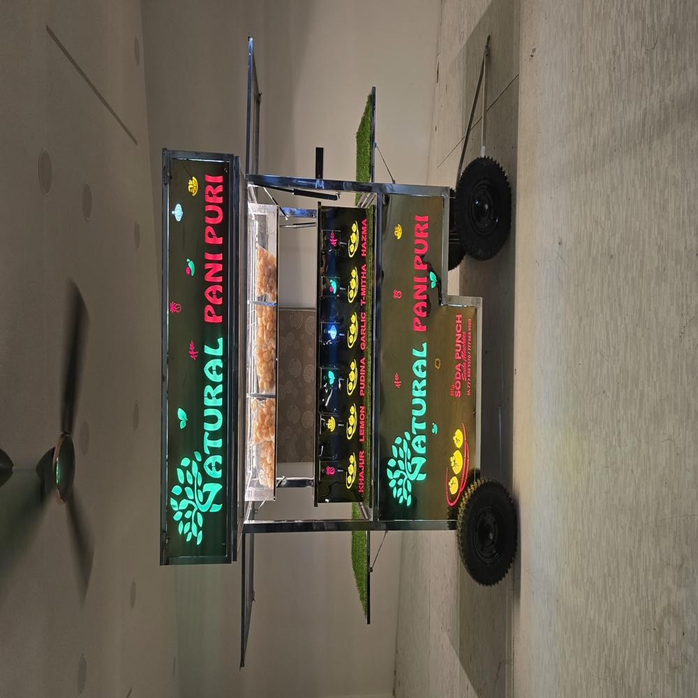 Natural Pani Puri Food Cart - Capacity: 1000 Pcs/hr