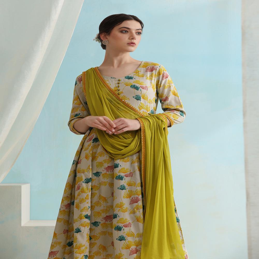 Floral Printed V-Neck Three-Quarter Sleeves Green Kurta with Trousers & With Dupatta