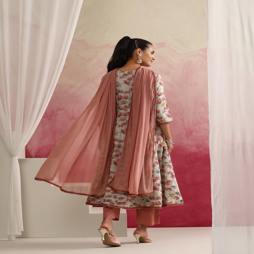 Floral Printed Empire Peach Kurta With Trouser & With Dupatta - Ethnic Region: Indian
