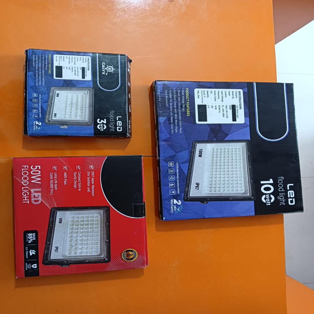 100w Flood Light - Application: Building Exteriors  Parking Areas  Factories And Warehouses  Stadiums And Open Grounds  Hoardings