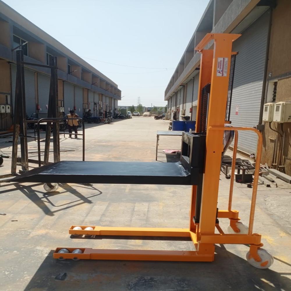 1 Ton Hydraulic Manual Fork Stacker