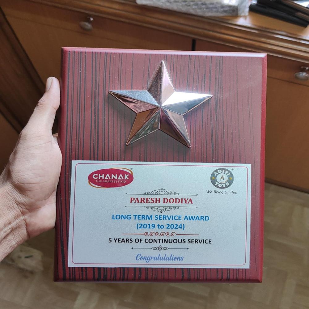 Unique Long Term Service Award