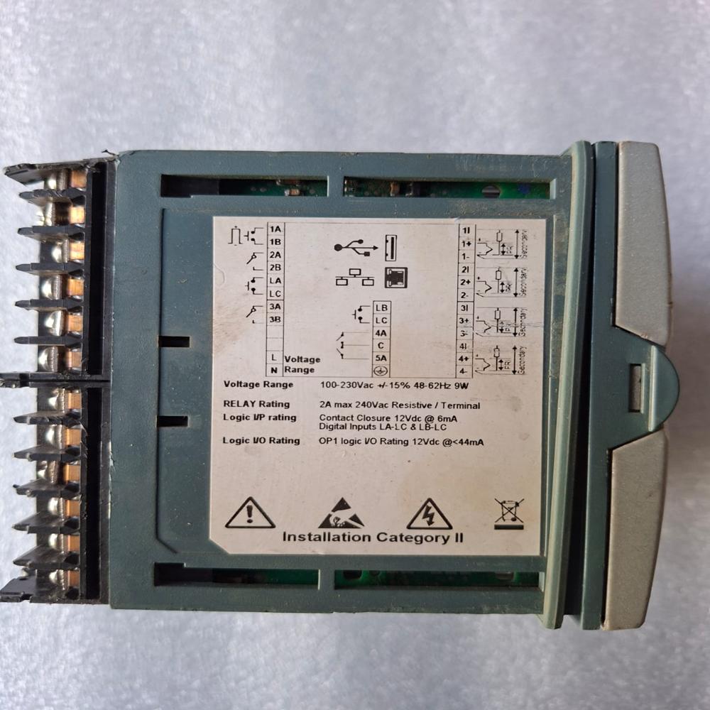 Used Eurotherm Nanodac Eurotherm Nanodac/Vh/X/X/Lrr/Xx/Ts/Sv/Xxxxx Vsn-Po-035