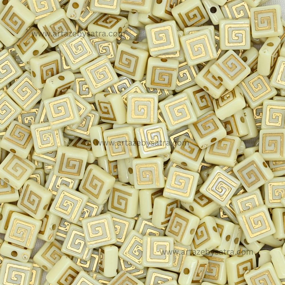 Square Cube Beads with Gold Spiral Pattern | Size : 8mm