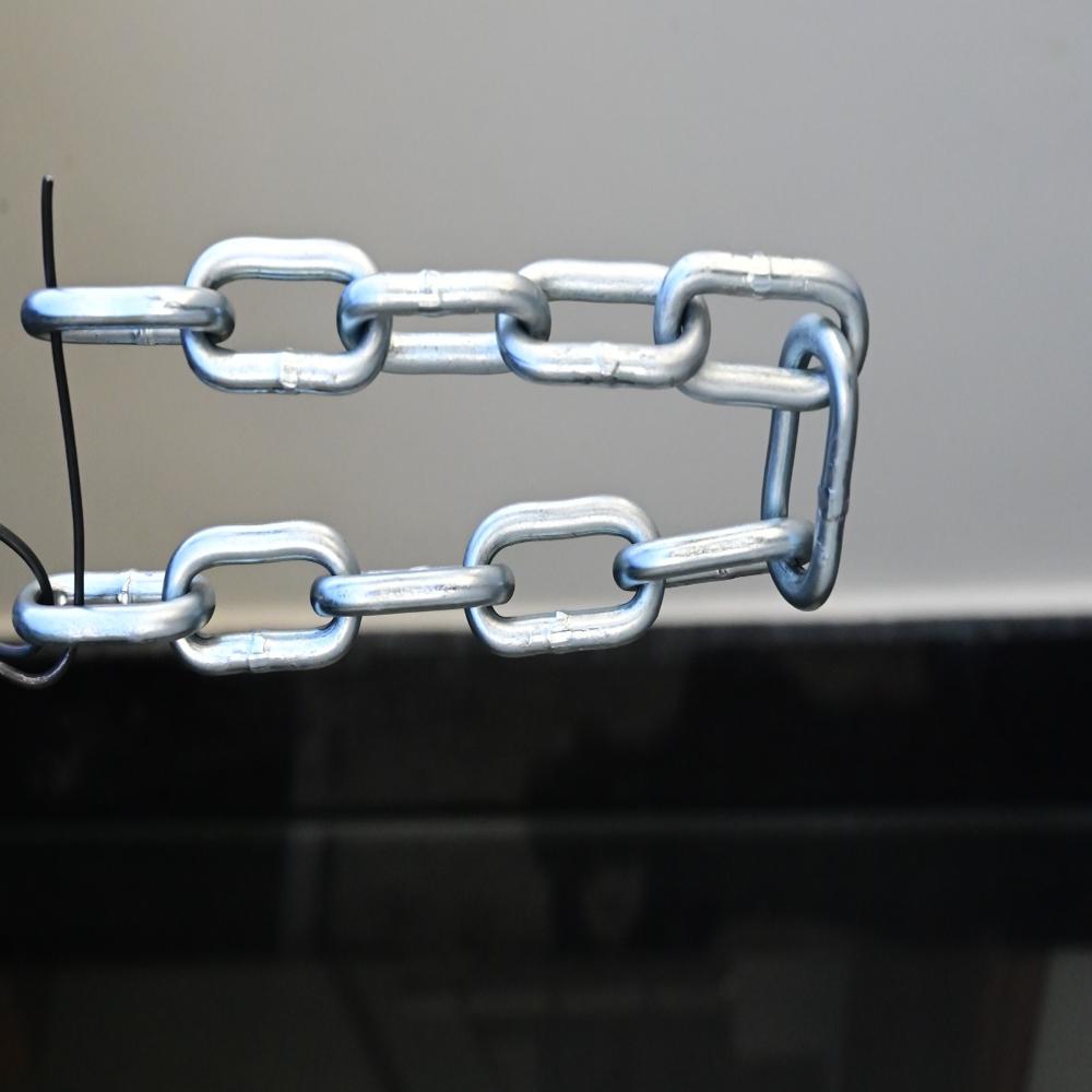 Hand Chain - Color: Silver