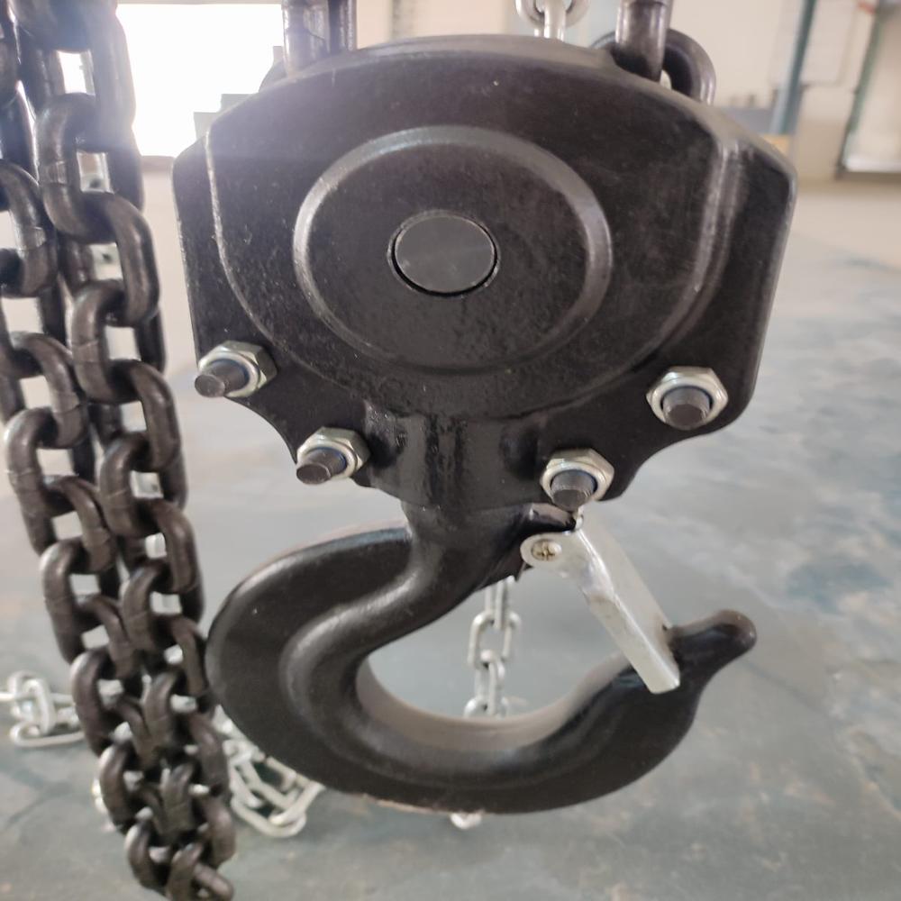 Bottom Hook Range - Application: Industrial