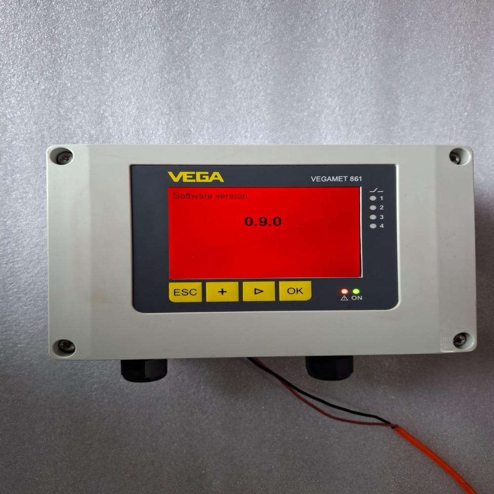 Used Vega Vegamet 861 Vega Leval Flow Vegamet 861 Controller - Application: Industrial Marine