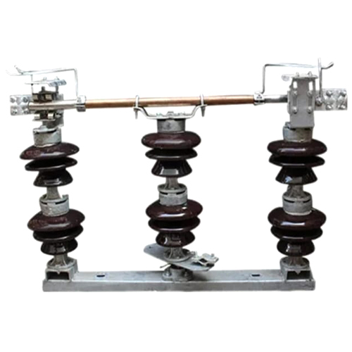 33 Kv Isolator - Color: Maroon