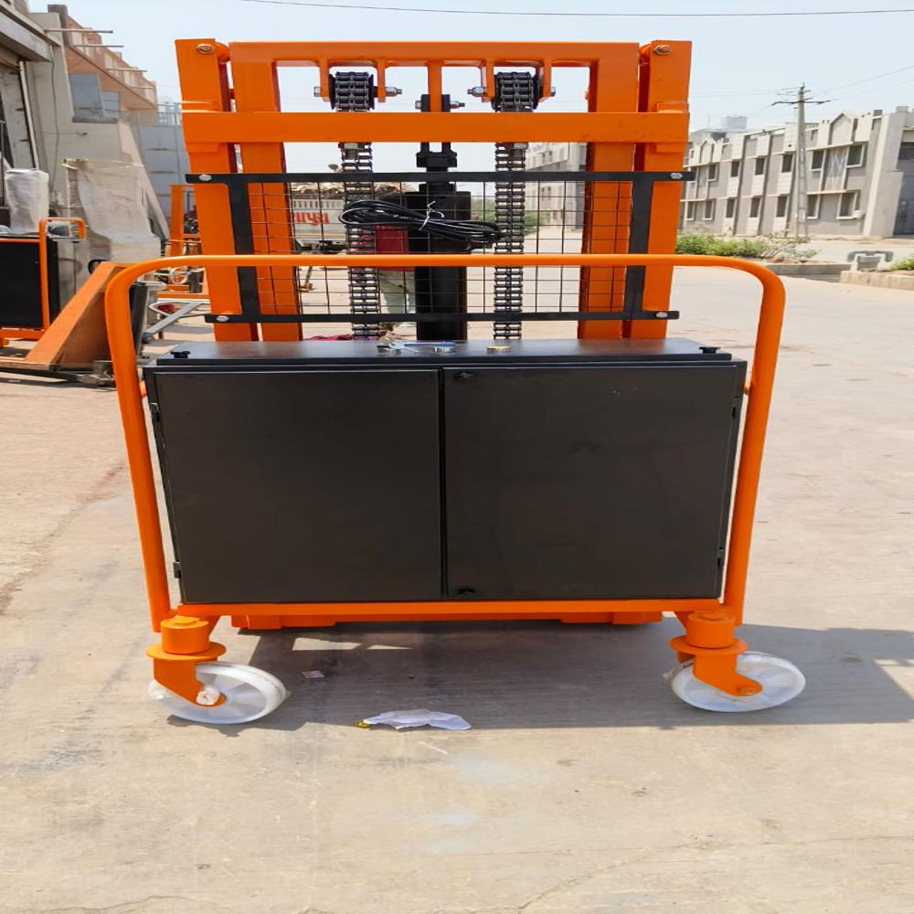 4 Ton Mild Steel Battery Operated Hydraulic Stacker - Feature: Corrosion Resistance
