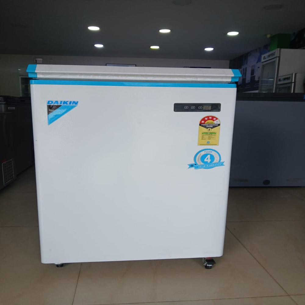 Daikin Deep Freezer Crdf 10sdbrv16 - Capacity: 99 Ltr
