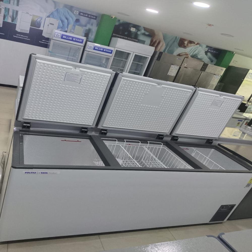 Voltas Deep Freezer Cvf600 - Capacity: 500 Ltr