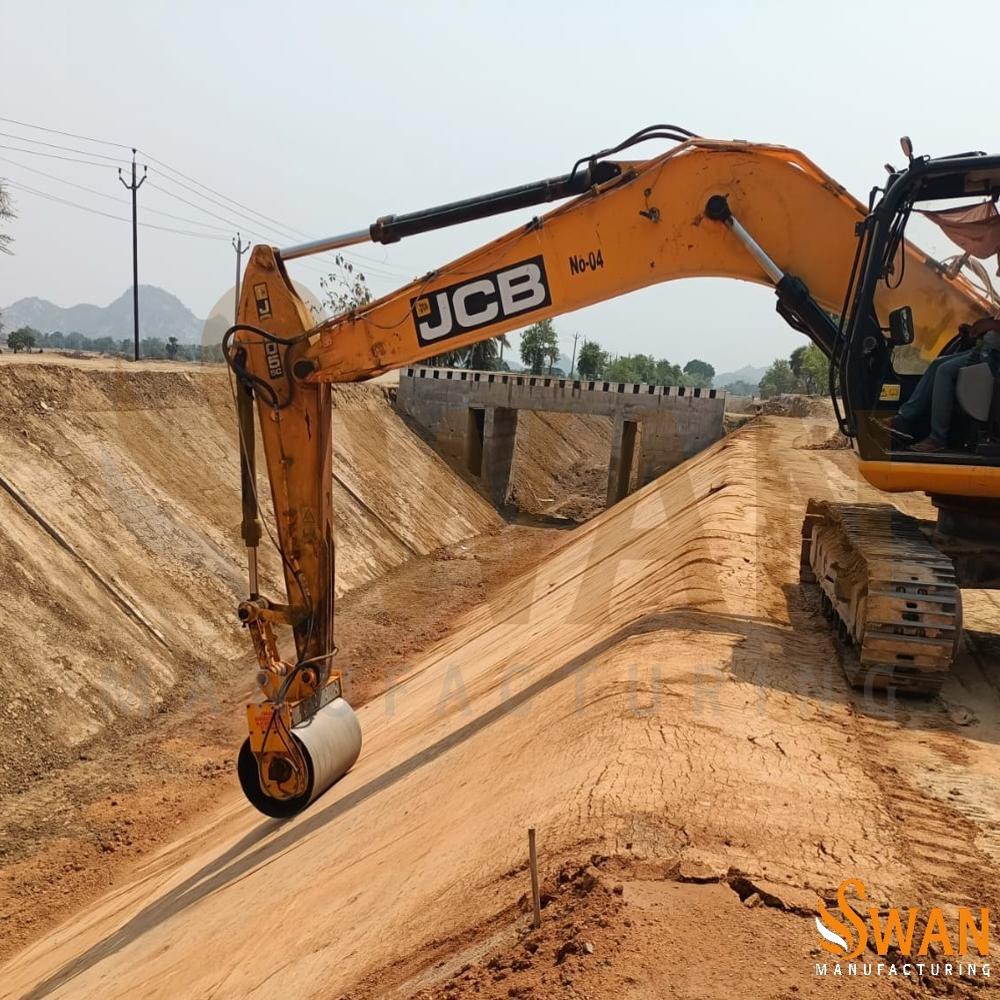 Slope Vibratory Compactor Roller