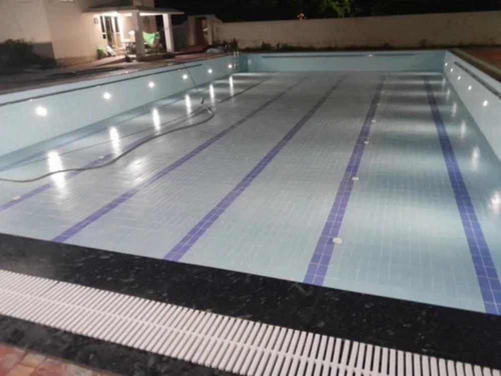 Residential Swimming Pool - Color: Blue