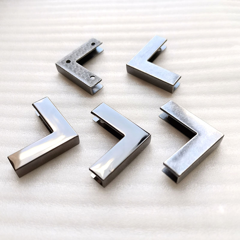 Customized Metal Alloy Bag Edge Clip Metal Bag Accessories Parts Buckle Edge Side Clip For Leather Handbag Decoration - Hardness: Strong