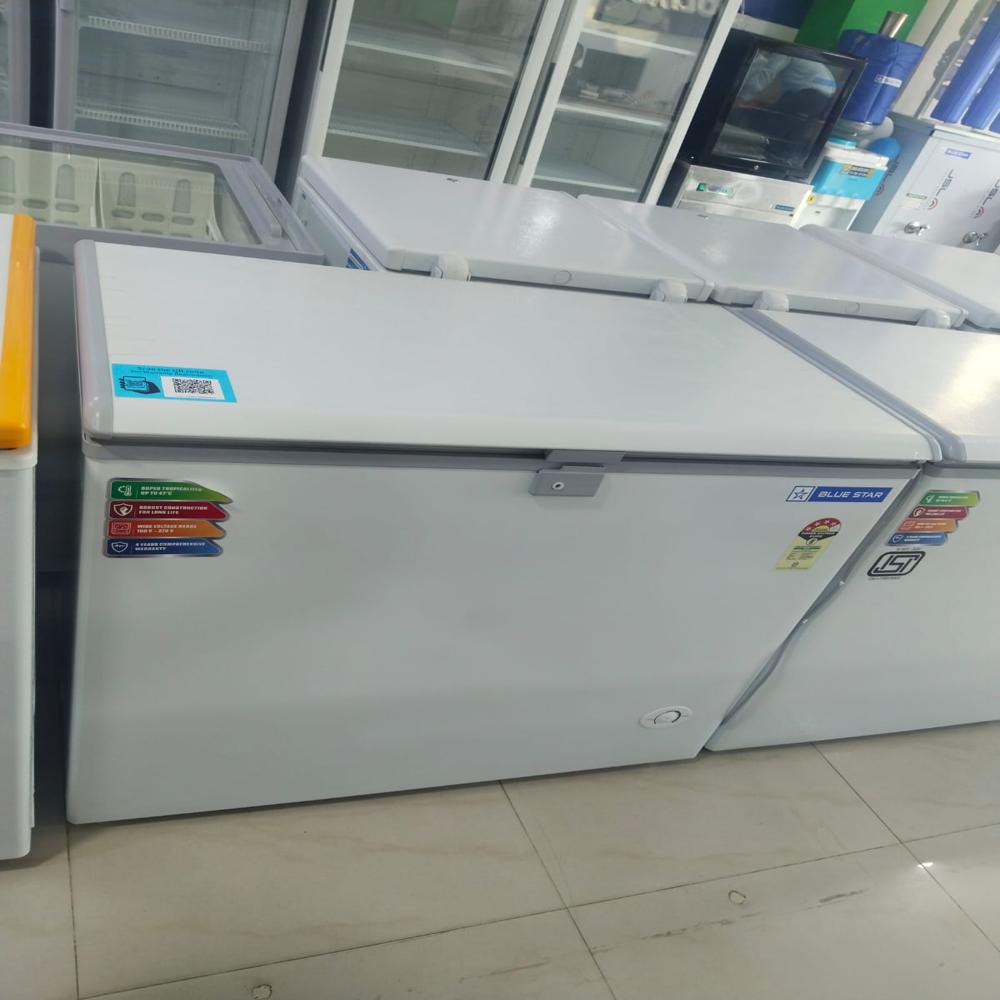 Blue Star Deep Freezer CF3-130NEYW