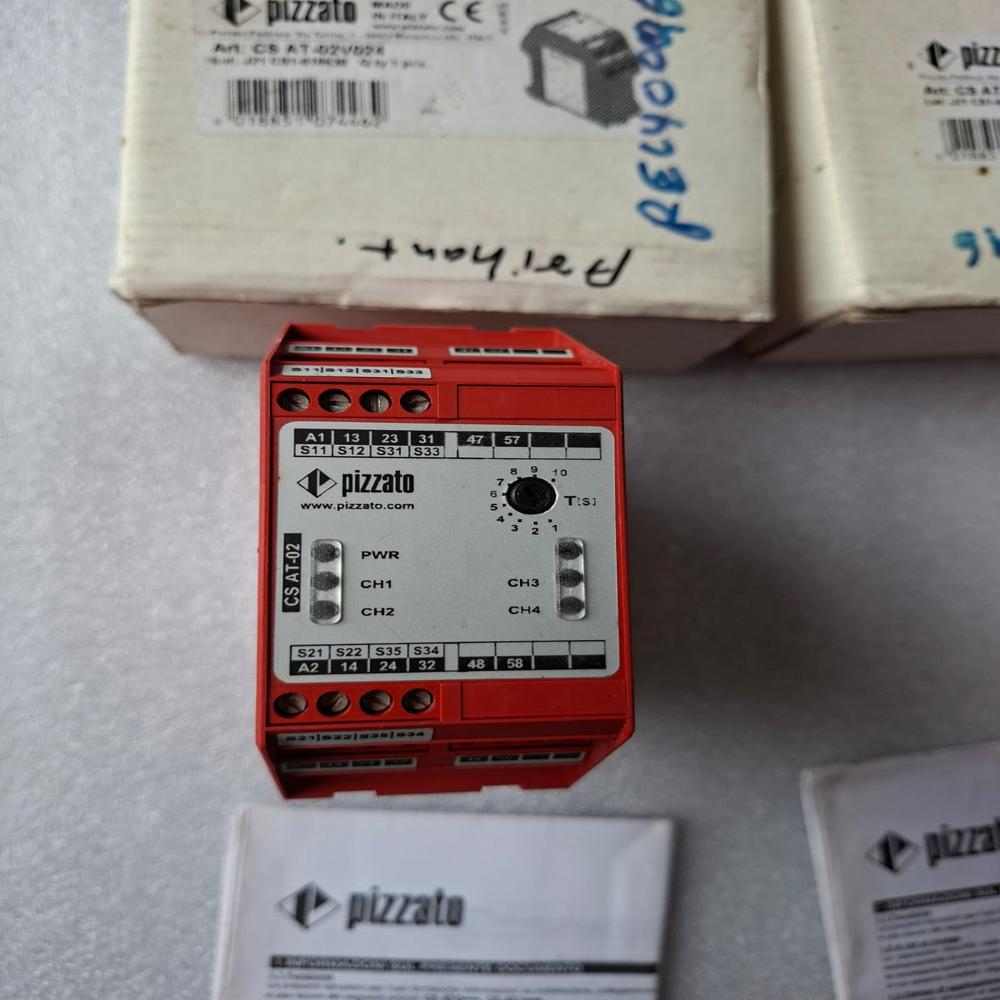 Pizzato Cs At-02V024 Safety Relay Pizzato Cs At-02V024 - Frequency: 50/60 Hertz (Hz)