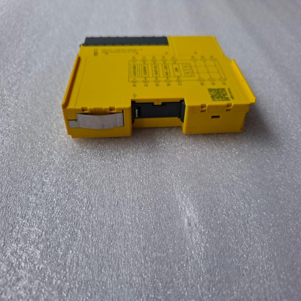 Sick Rly3-emss300 Safety Relay Sick Rly3-emss300 D-79183 Waldkirch - Frequency: 220/440 Hertz (Hz)