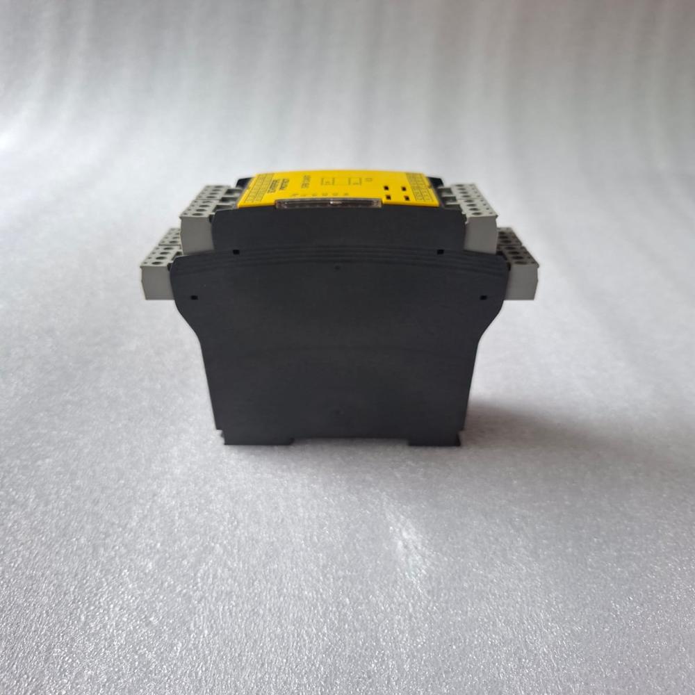 SCHMERSAL PROTECT SRB 324ST-24V-(V.3) SAFETY RELAY SRB3245ST-24V