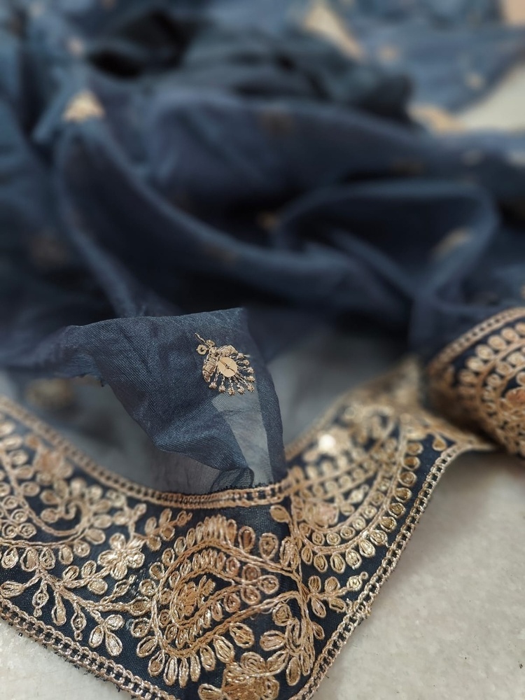 Butta Sarees - Color: Multicolor