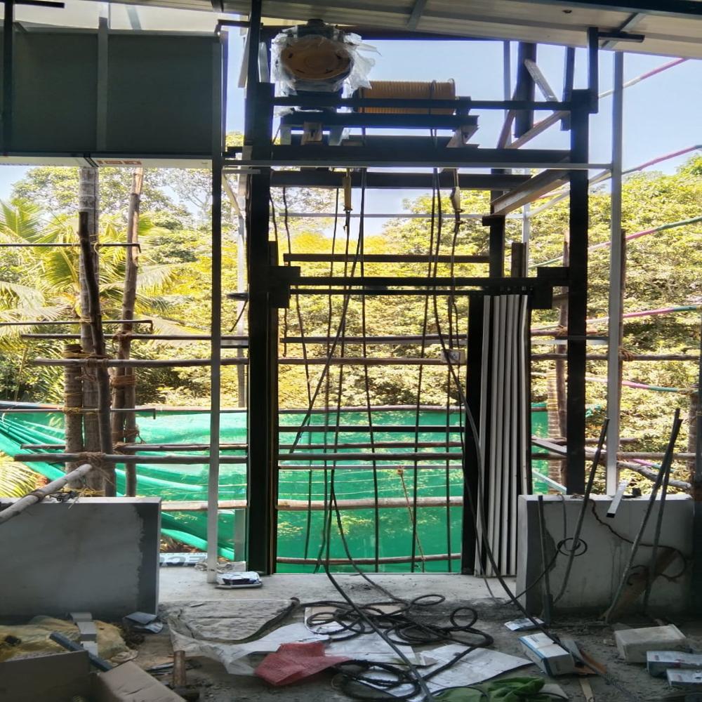 Dumb Waiter - Material: Steel