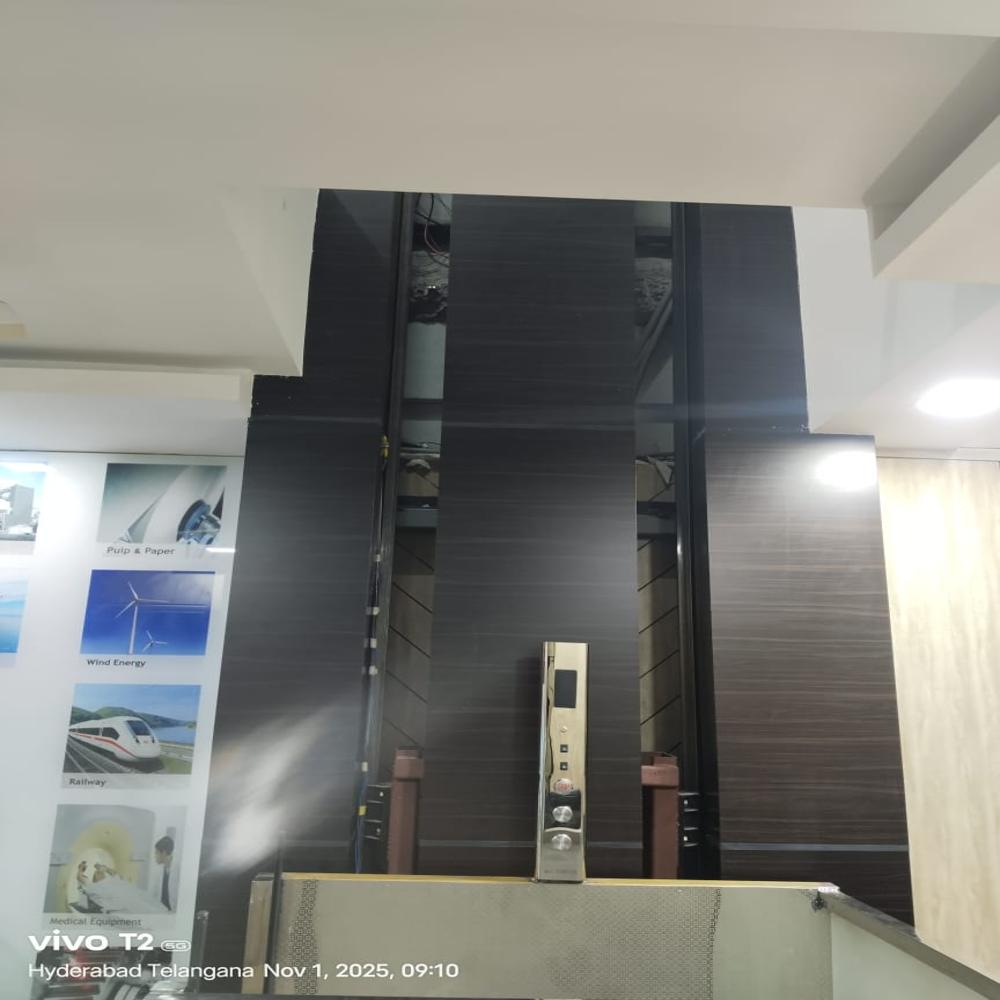 Industrial Goods Lift