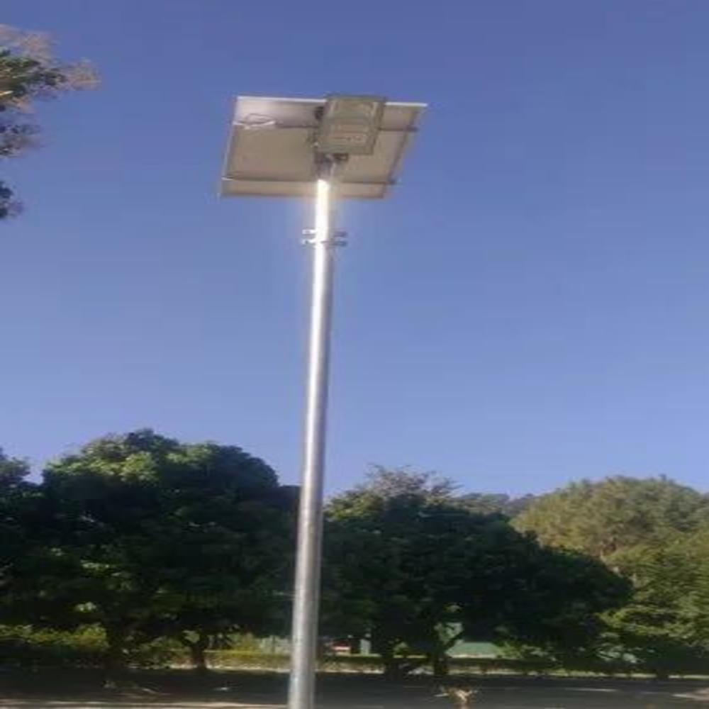 Stand Alone Solar Street Light 18W