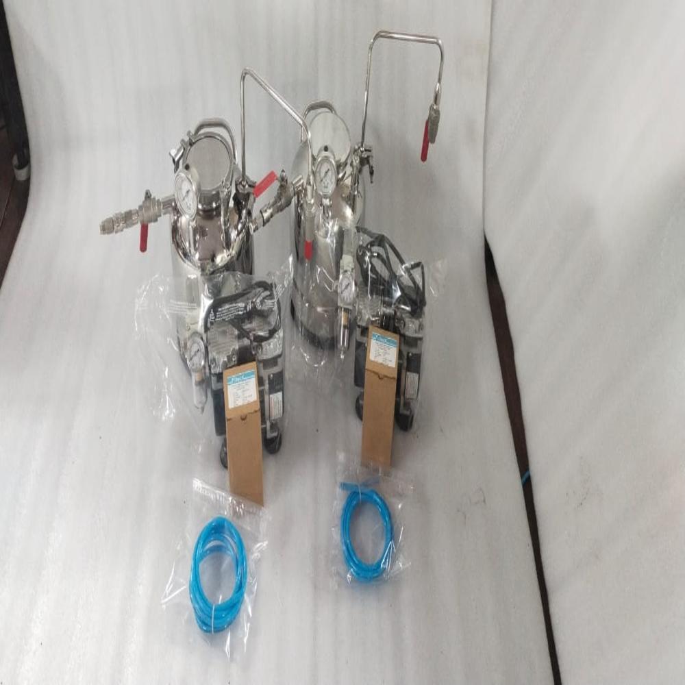 Capsule Filtration System For Solvents - Color: Silver