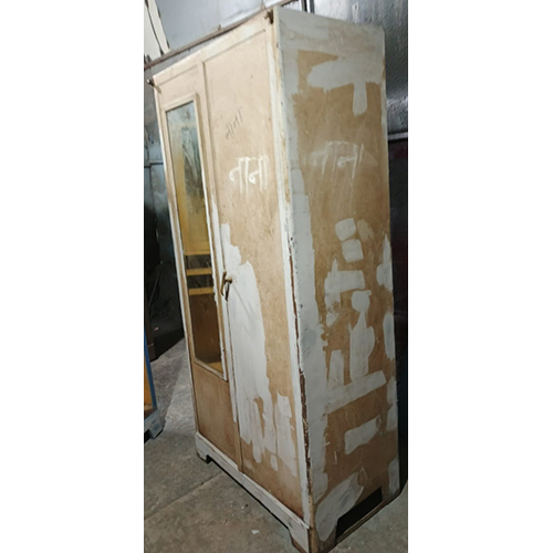 Almirah Painting Service