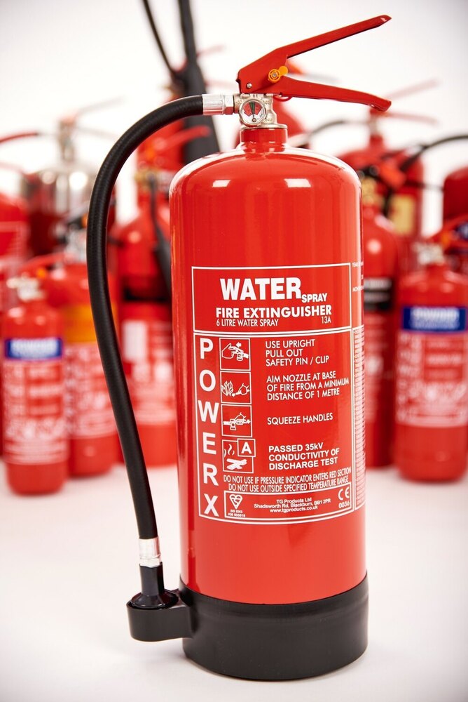 Water Fire Extinguisher - Capacity: 9 Ltr