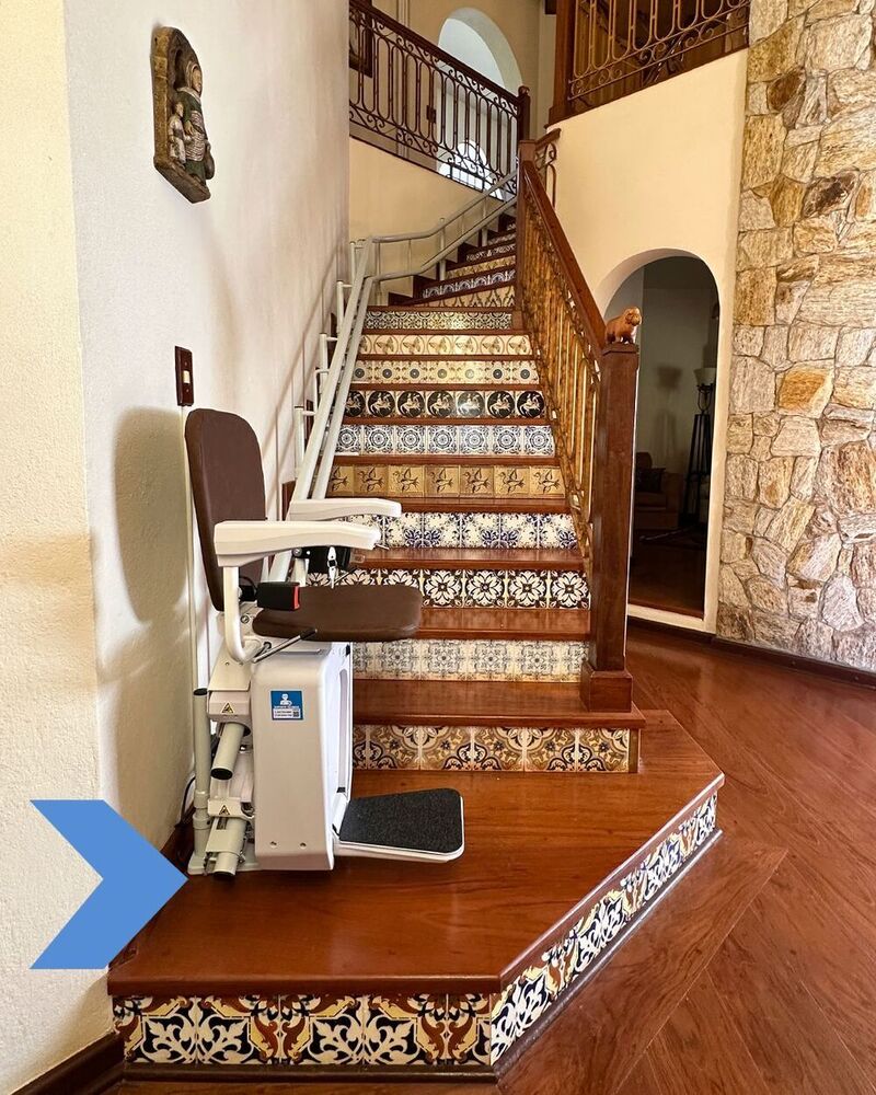 Chairlift For Curved Stairs