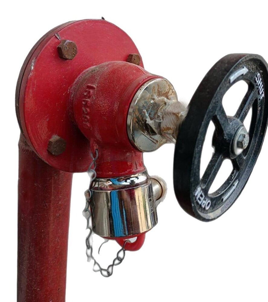 Single Outlet Pillar Hydrant - Color: Red & Black