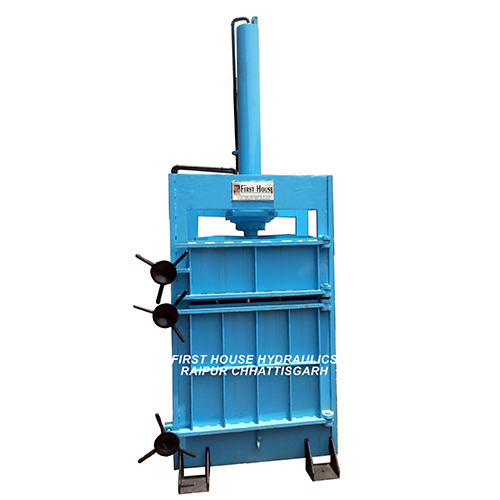 Tyre Baler